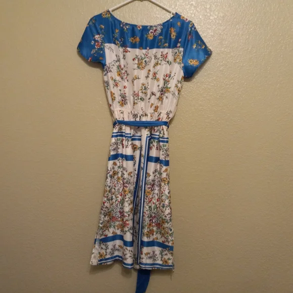 Modcloth Satin Floral Sunlit Reverie Dress Belted - Picture 4 of 6